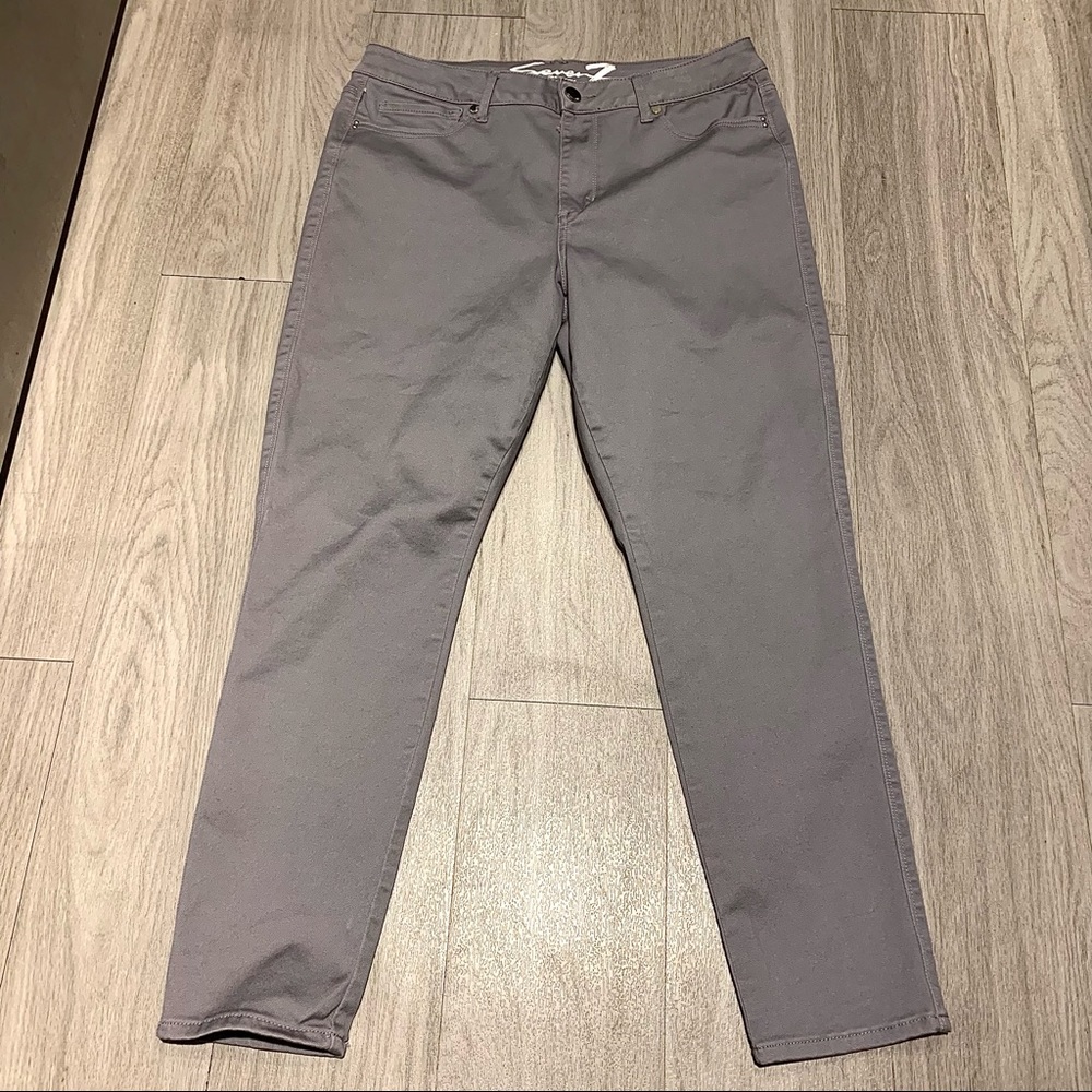 Seven jeans